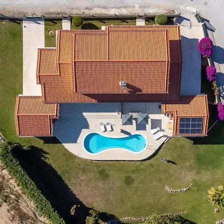 Casa Branca Villa *